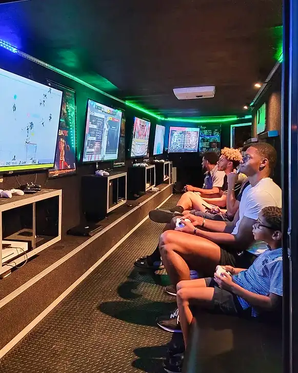 3J Mobile Gaming team with rolling video game truck in Arizona